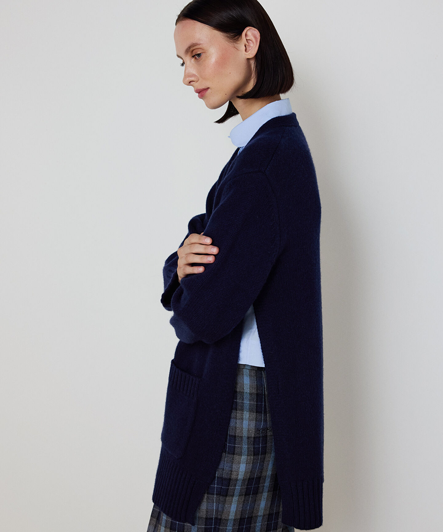 OVERSIZE V YAKA TRİKO HIRKA 