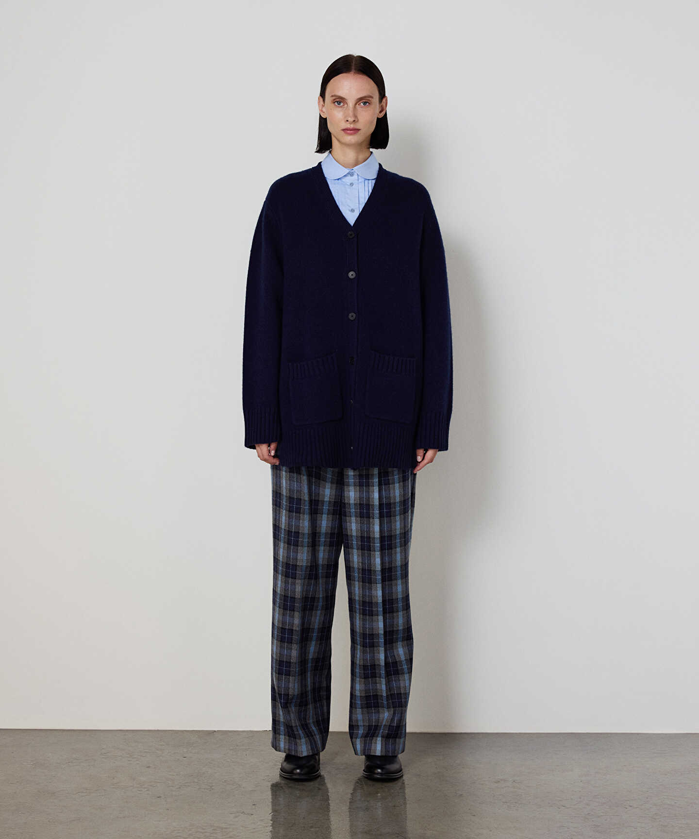 OVERSIZE V YAKA TRİKO HIRKA 