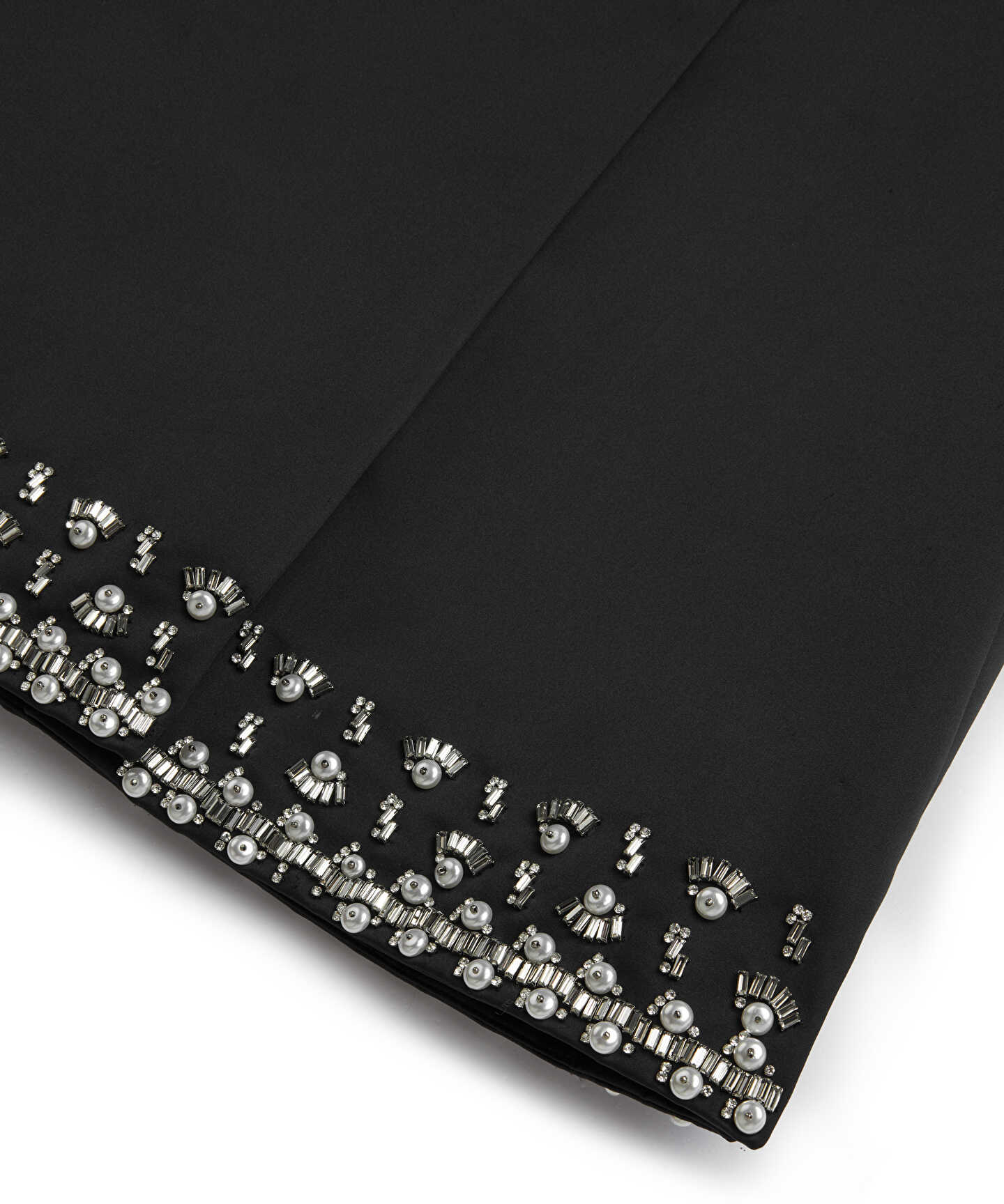İNCİ VE STRASS TAŞ İŞLEMELİ CEKET