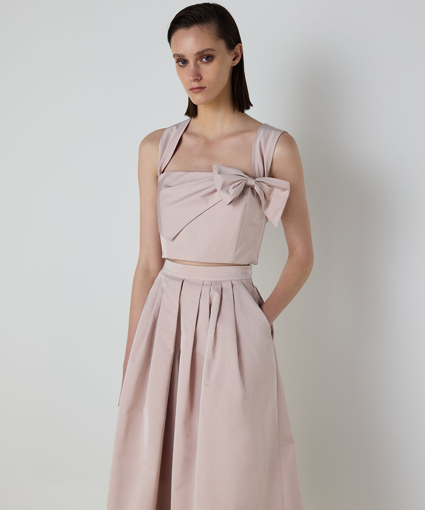 FİYONKLU CROP BLUZ
