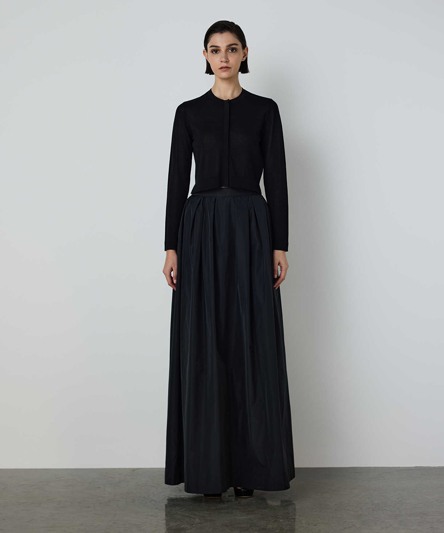 BASIC TRİKO HIRKA
