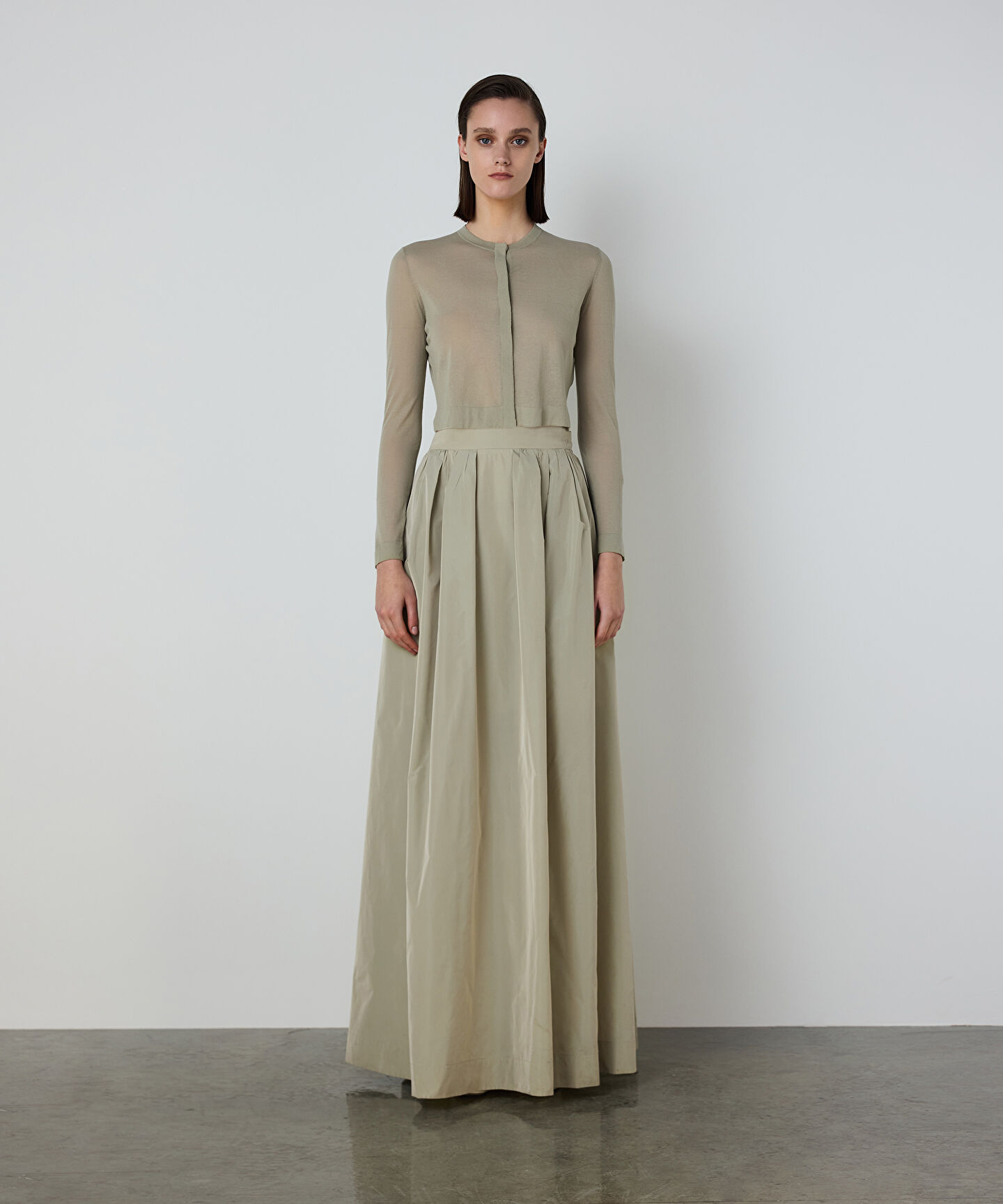 BASIC TRİKO HIRKA