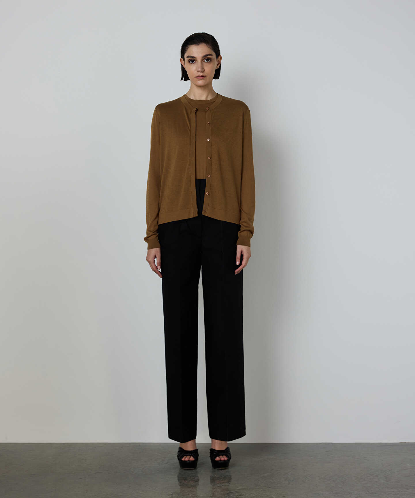BASIC TRİKO HIRKA