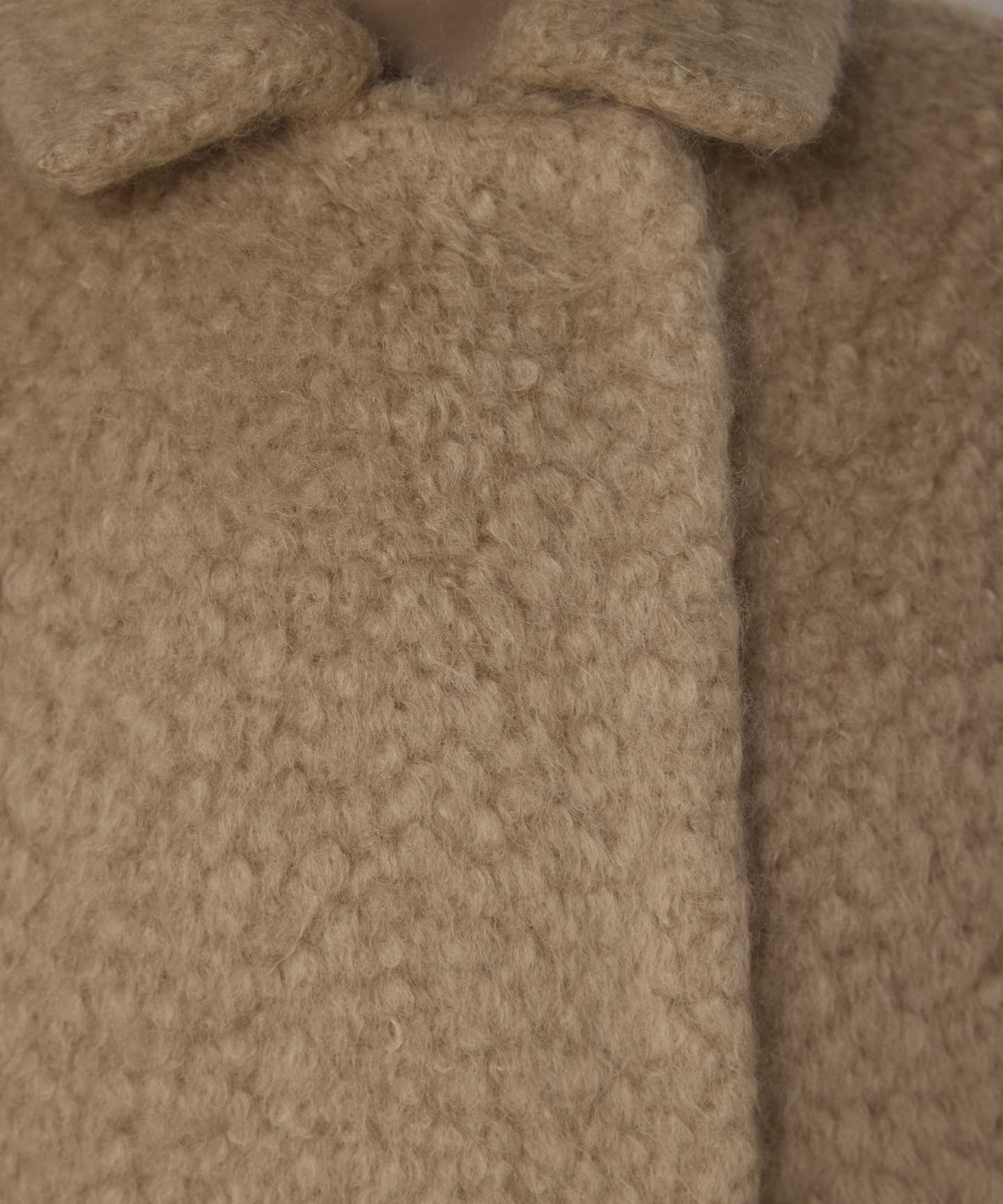 MOHAIR VE YÜN KARIŞIMLI KABAN