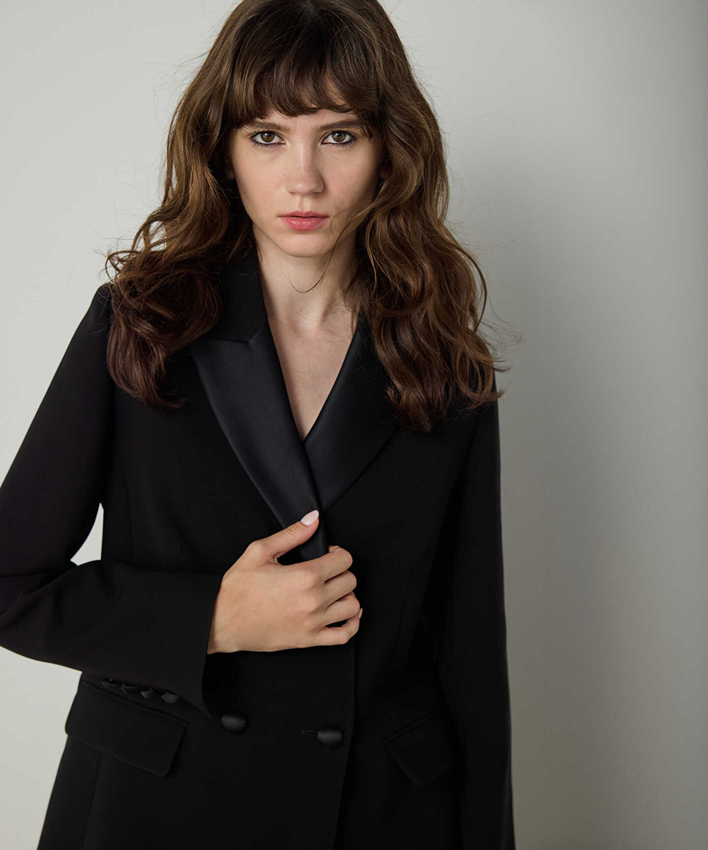 KONTRAST YAKA KRUVAZE BLAZER 