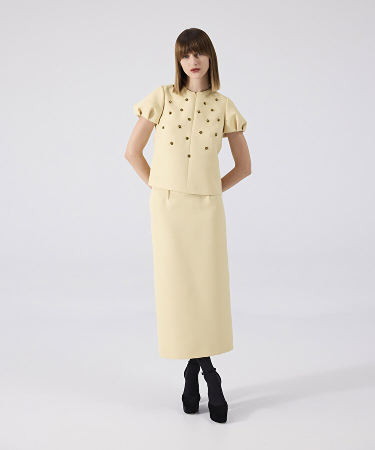 İşlemeli balon kol bluz