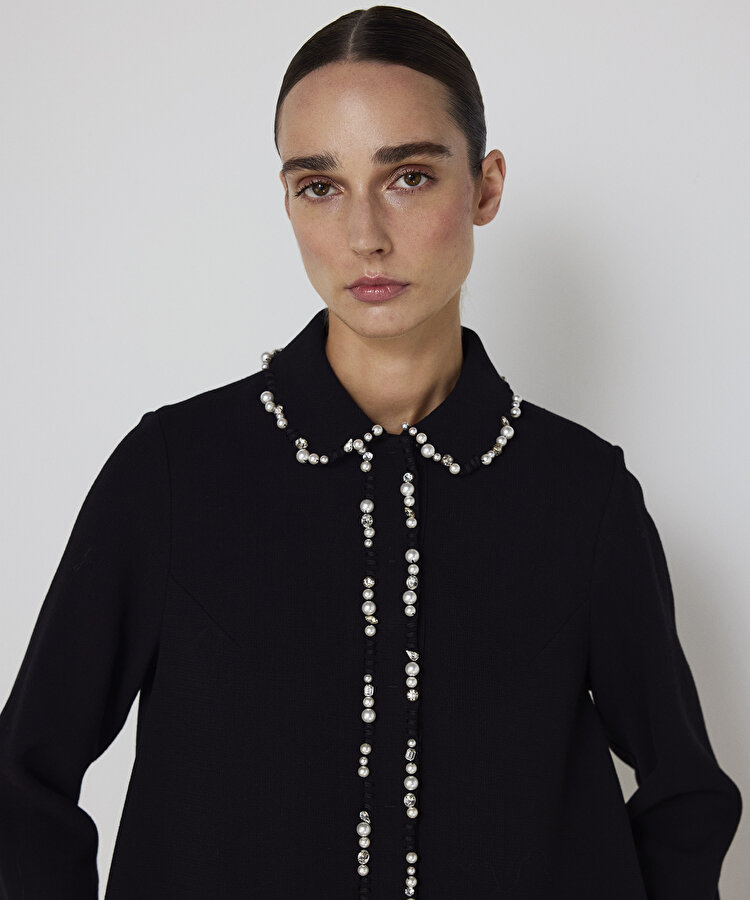 İŞLEMELİ YÜN ELBİSE