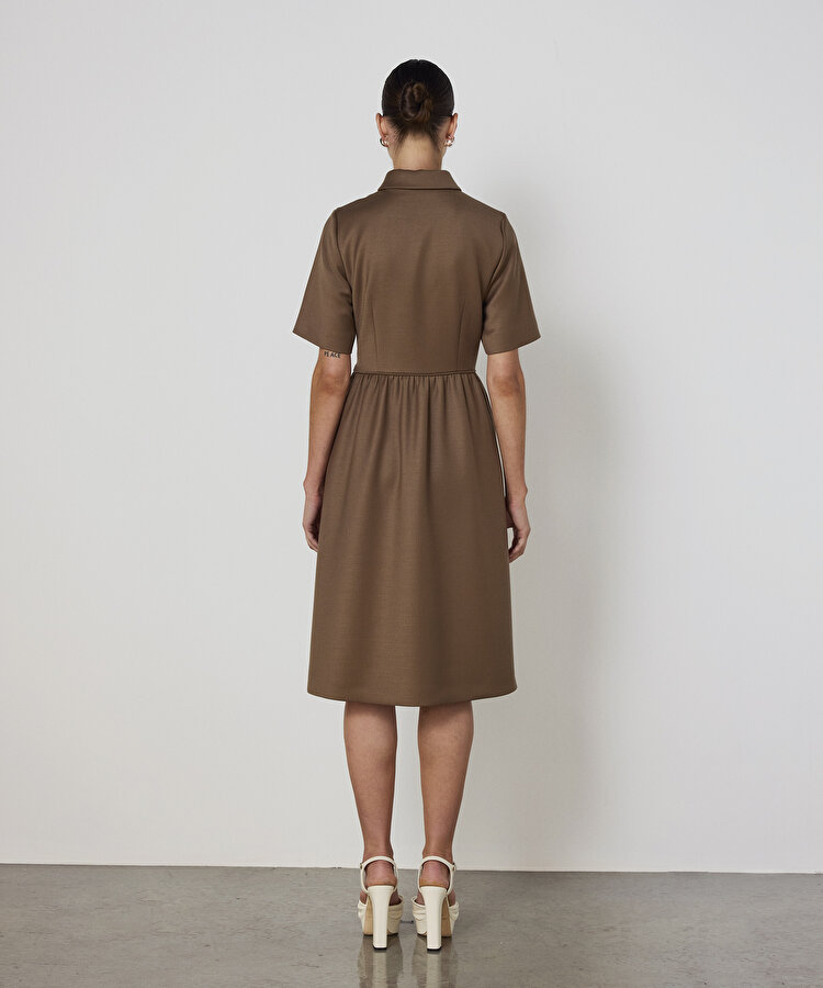 GÖMLEK YAKA YÜNLÜ ELBİSE