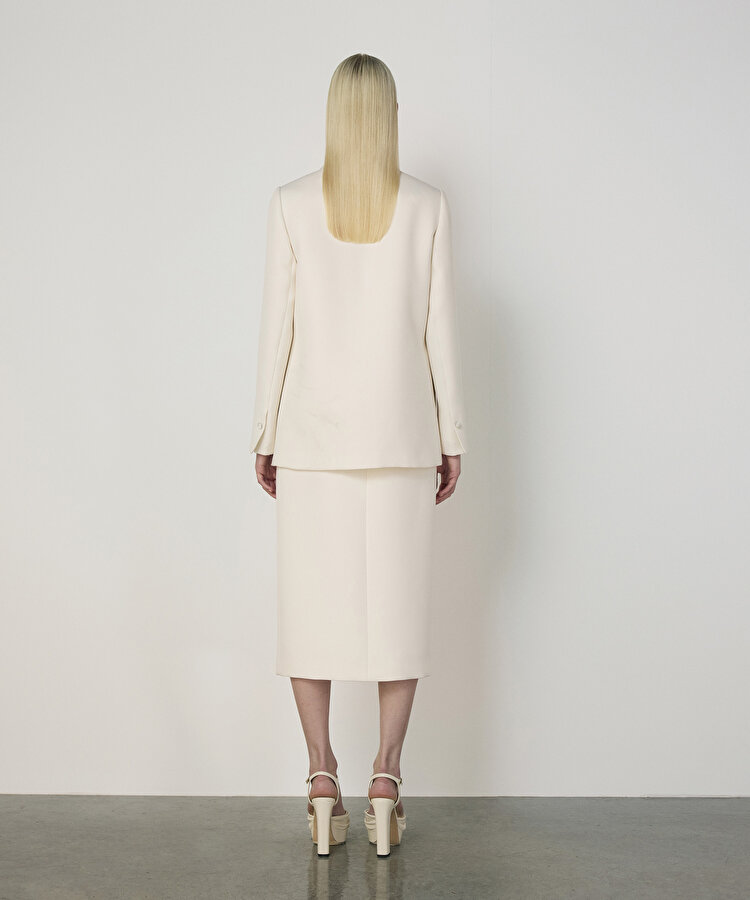 ASİMETRİK İŞLEMELİ KREP BLAZER