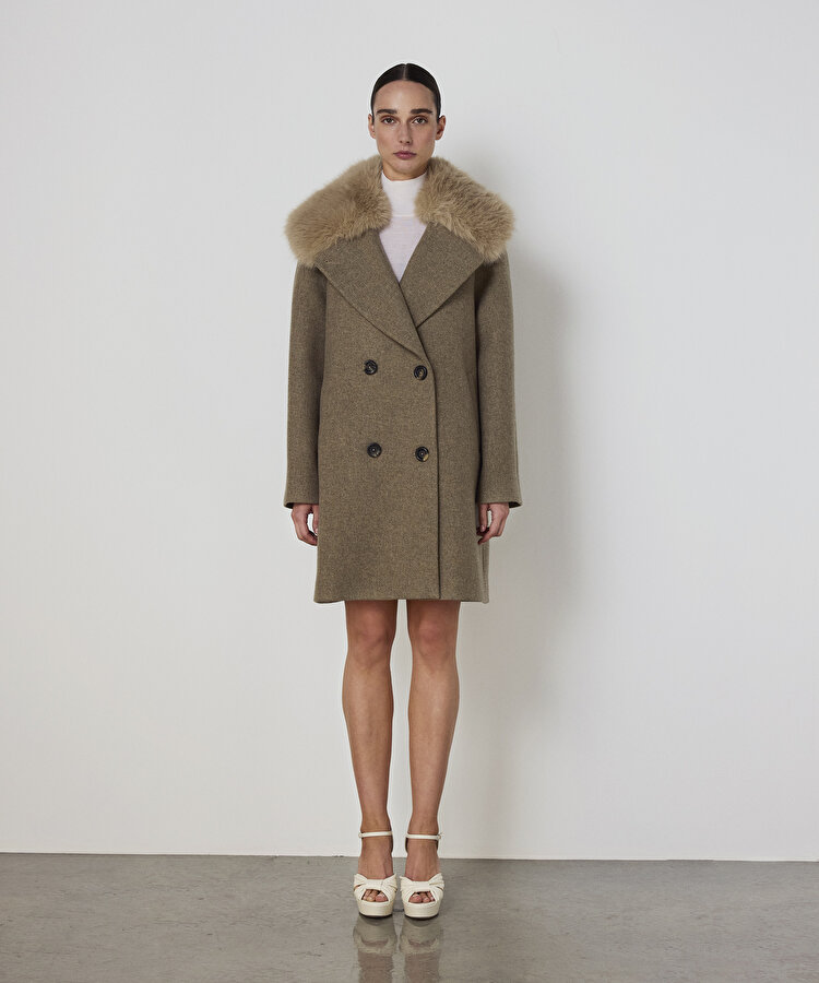 SUNİ KÜRKLÜ GENİŞ YAKA KABAN