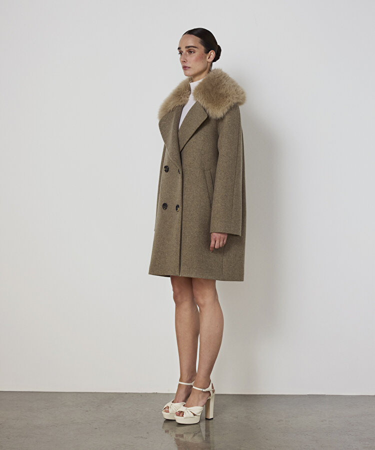 SUNİ KÜRKLÜ GENİŞ YAKA KABAN