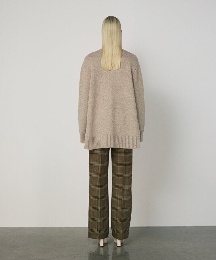 OVERSIZE V YAKA TRİKO HIRKA 