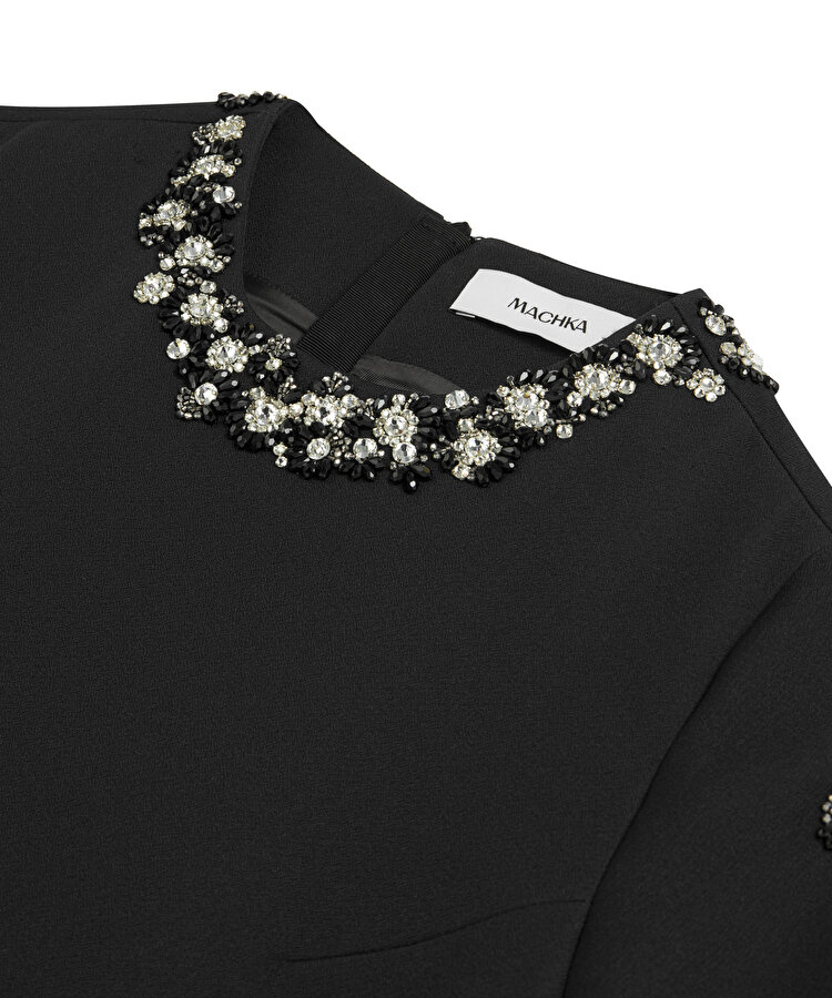 Kristal taş işlemeli elbise