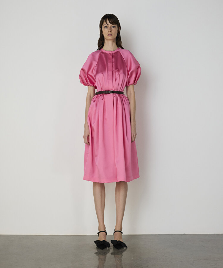 Kemerli mikado elbise