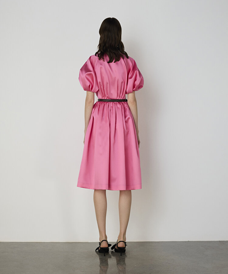 Kemerli mikado elbise