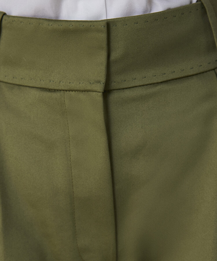 Geniş kesim pantolon