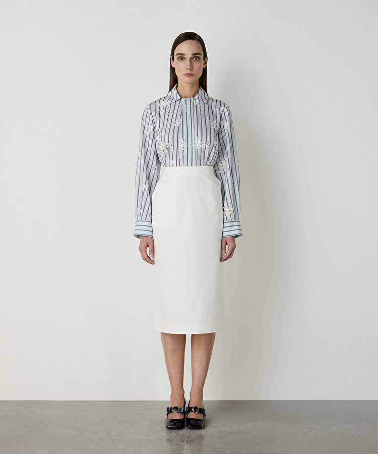 Yırtmaçlı kalem etek