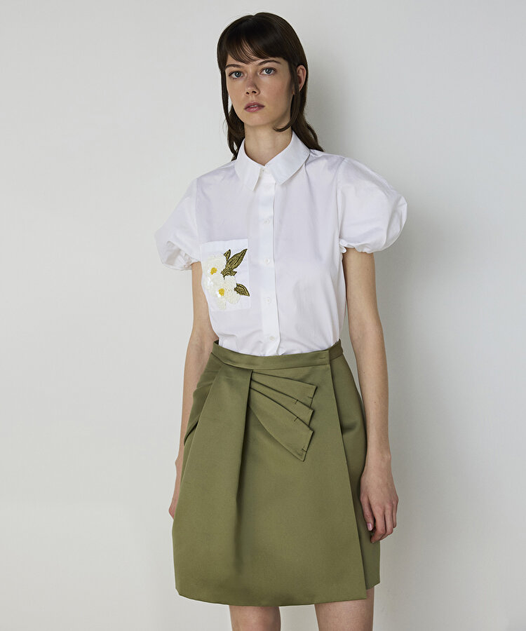 Asimetrik fiyonklu mini etek