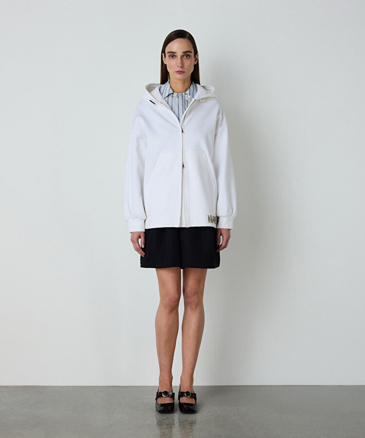 Kontrast işlemeli sweatshirt