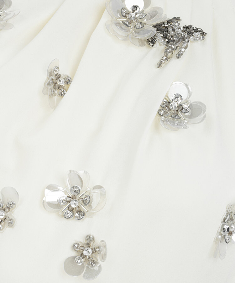 İŞLEMELİ COLORBLOCK ELBİSE