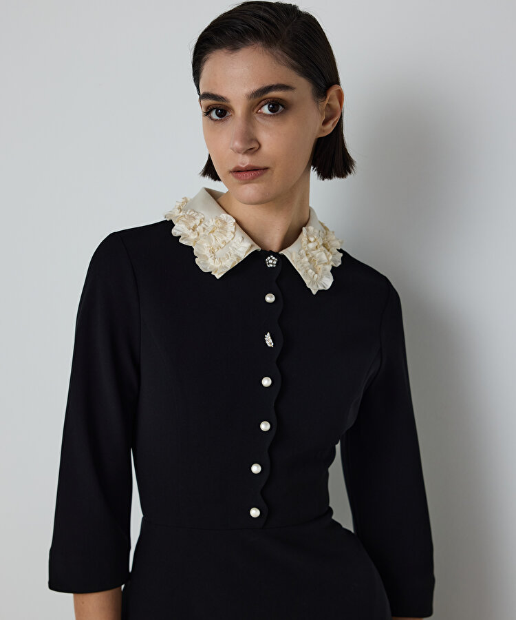 KONTRAST YAKA ELBİSE