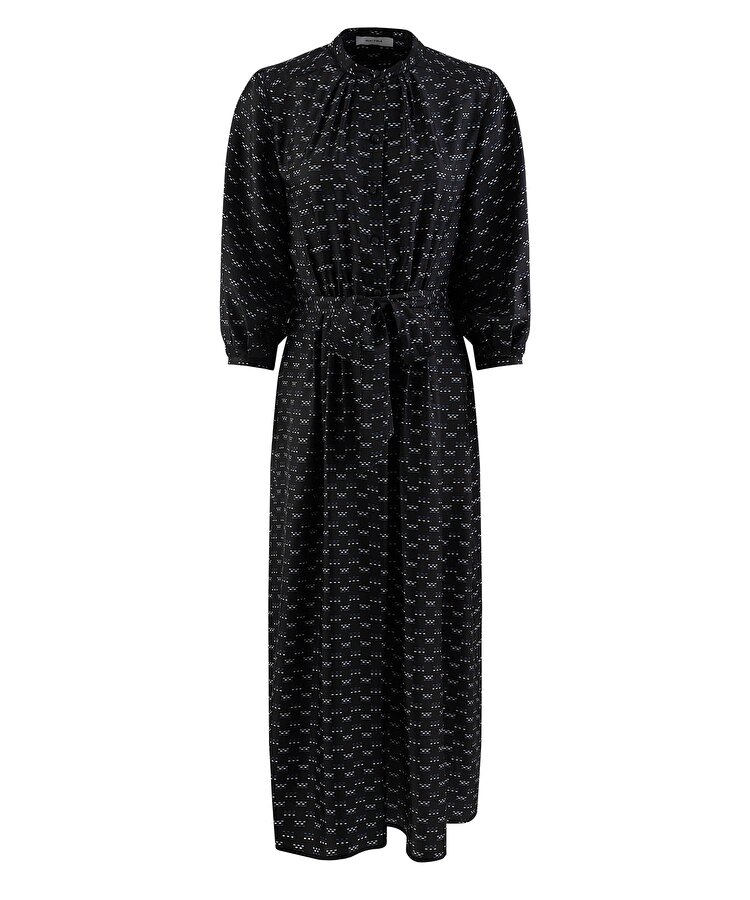 KUŞAKLI VE DESENLİ İPEK ELBİSE