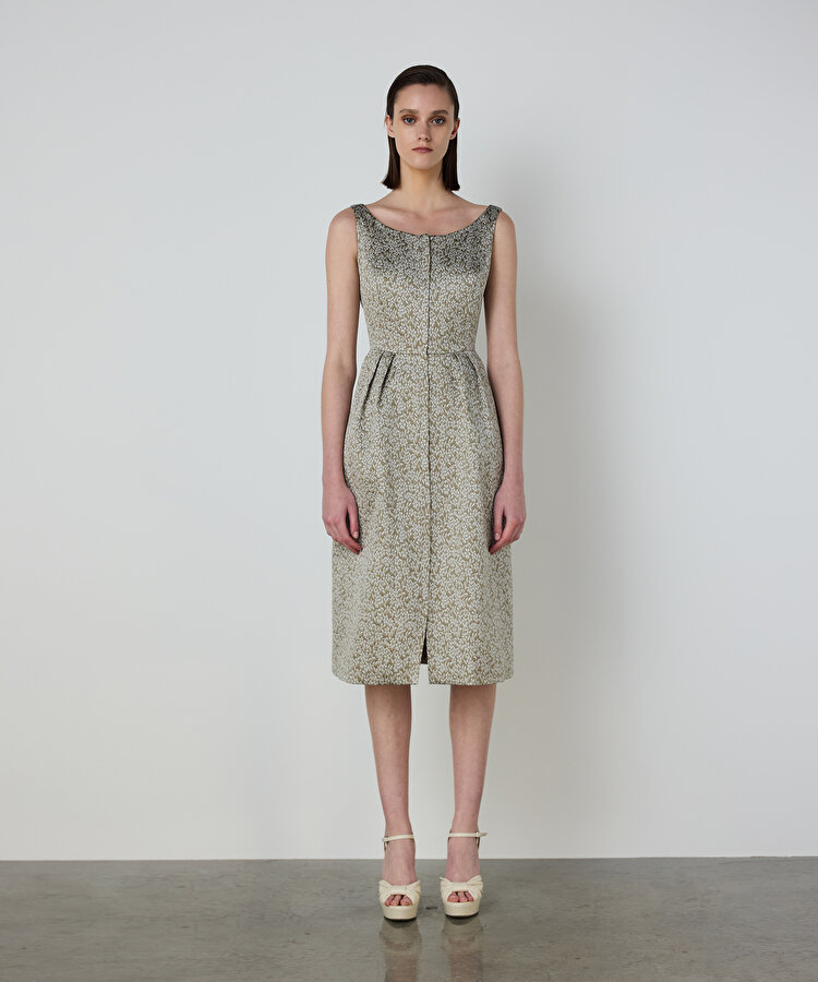 ÇİÇEK JAKARLI PİLELİ ELBİSE