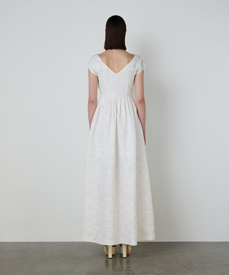 JAKARLI MAKSİ ELBİSE