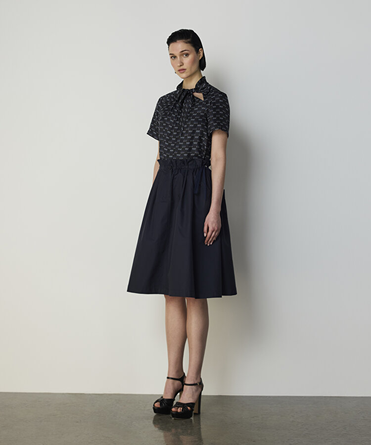 AYARLANABİLİR BÜZGÜLÜ A KESİM ETEK