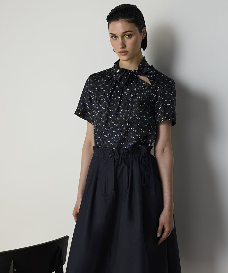 AYARLANABİLİR BÜZGÜLÜ A KESİM ETEK