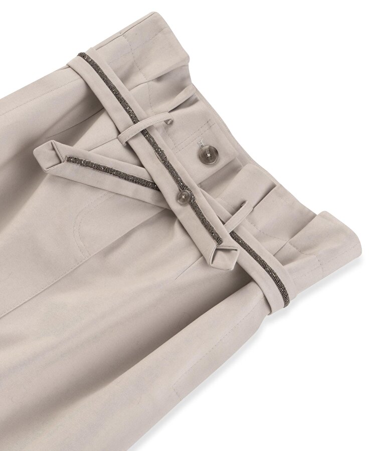 İŞLEMELİ KUŞAKLI GABARDİN ETEK