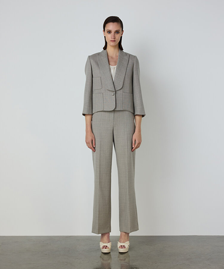 GENİŞ YAKALI YÜN CEKET