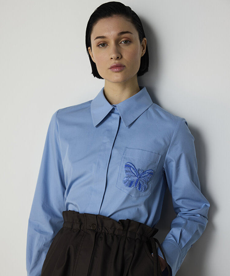 KELEBEK NAKIŞLI POPLİN GÖMLEK