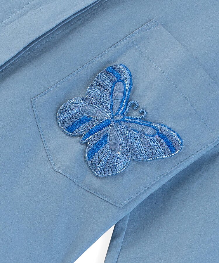 KELEBEK NAKIŞLI POPLİN GÖMLEK