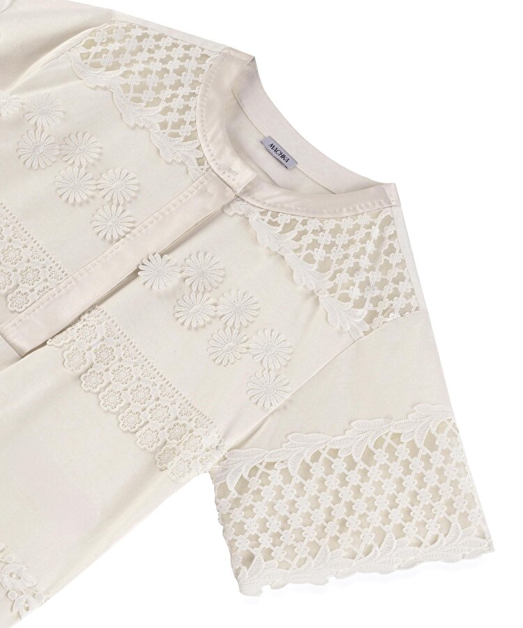 FİSTO ÇİÇEK APLİKELİ TİŞÖRT