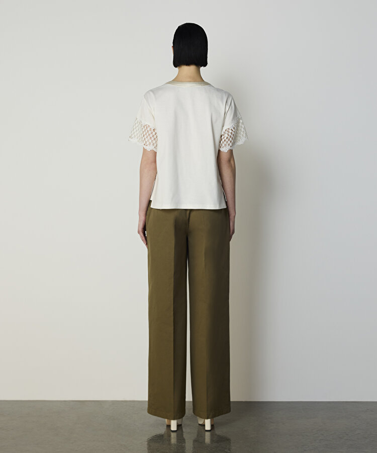 FİSTO ÇİÇEK APLİKELİ TİŞÖRT