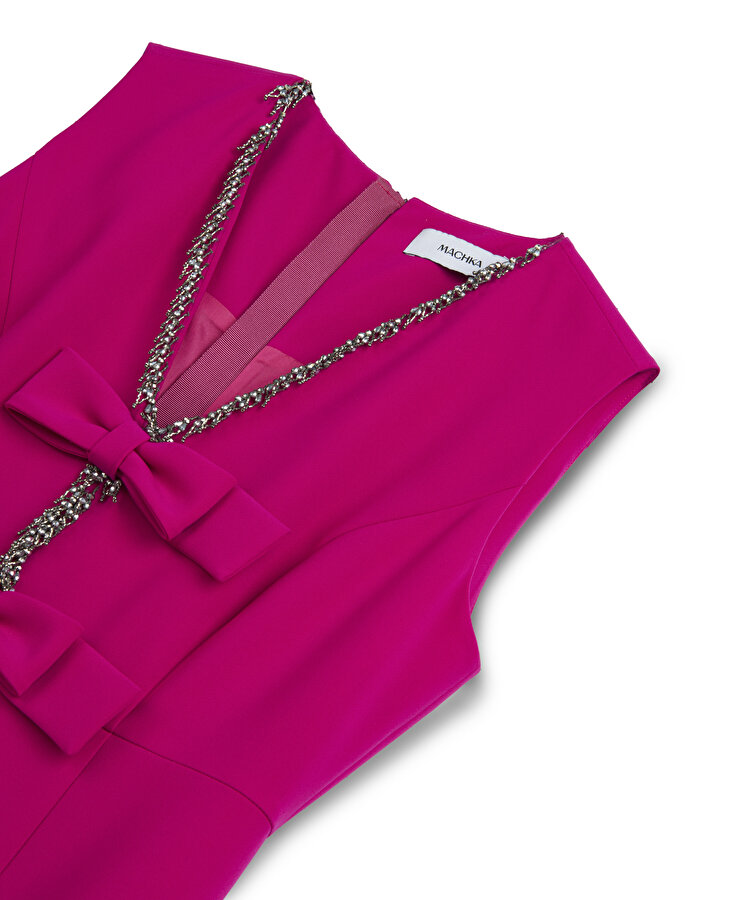 FİYONK APLİKELİ VE İŞLEMELİ ELBİSE