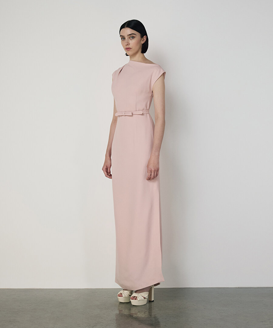 FİYONKLU KAYIK YAKA ELBİSE