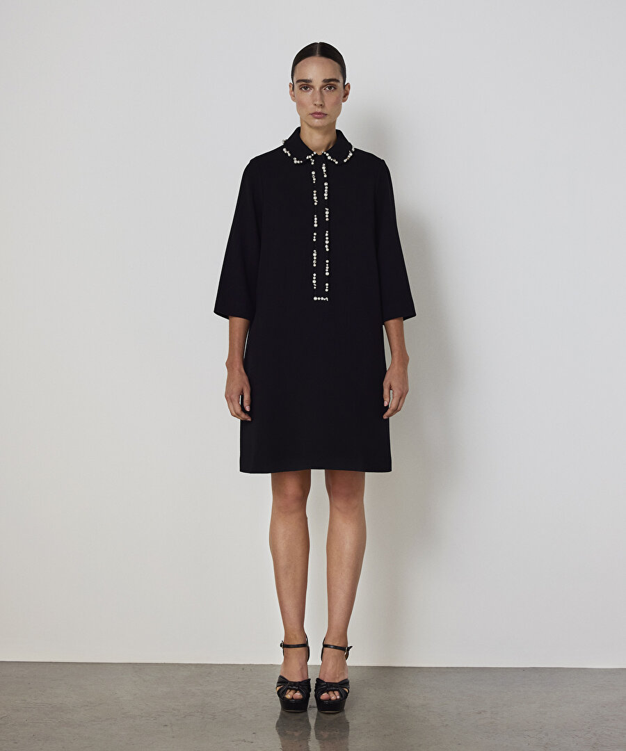 İŞLEMELİ YÜN ELBİSE