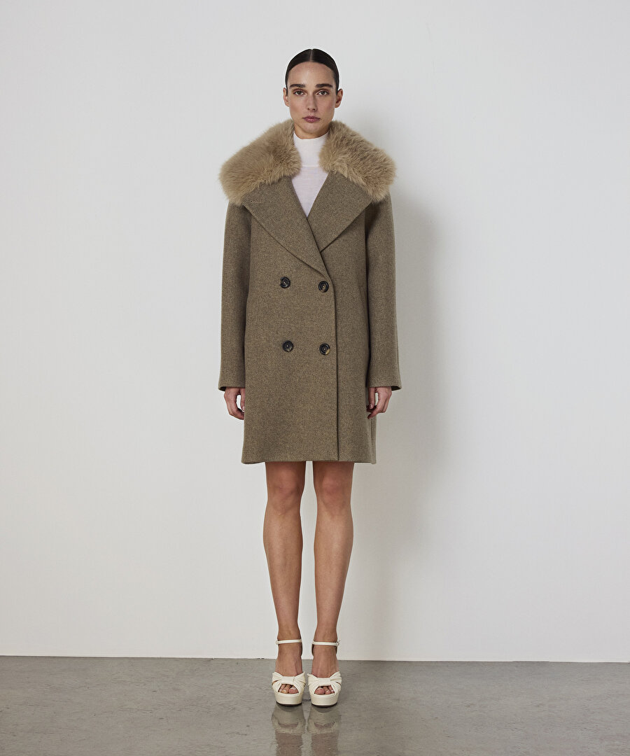 SUNİ KÜRKLÜ GENİŞ YAKA KABAN