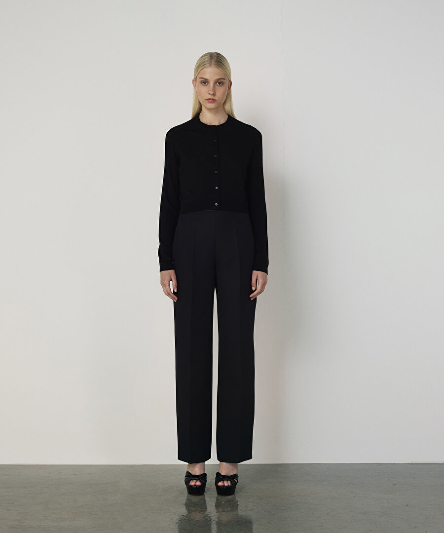 BASIC YÜN TRİKO HIRKA