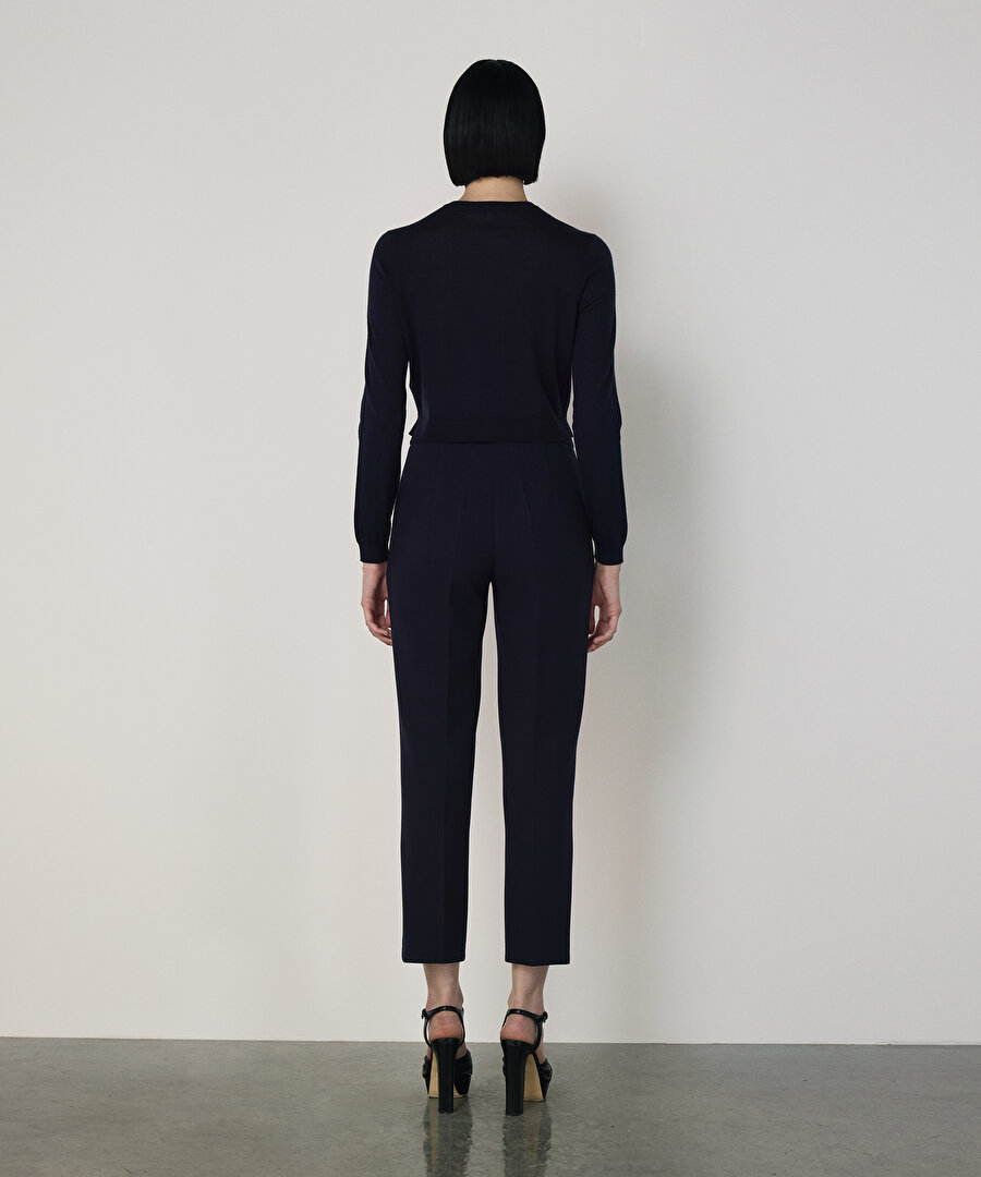 BASIC YÜN TRİKO HIRKA