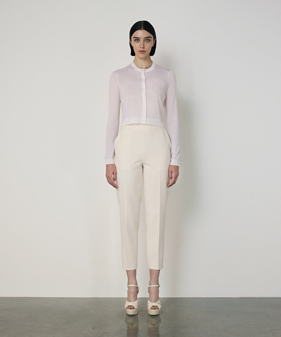 BASIC YÜN TRİKO HIRKA