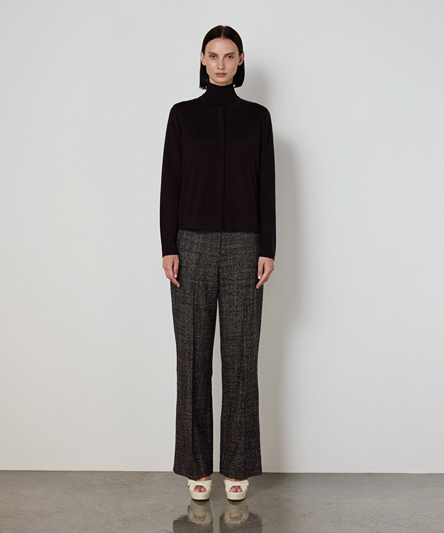 BASIC YÜN TRİKO HIRKA