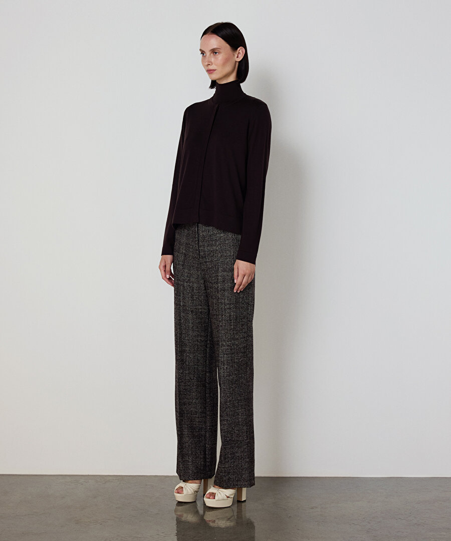 BASIC YÜN TRİKO HIRKA