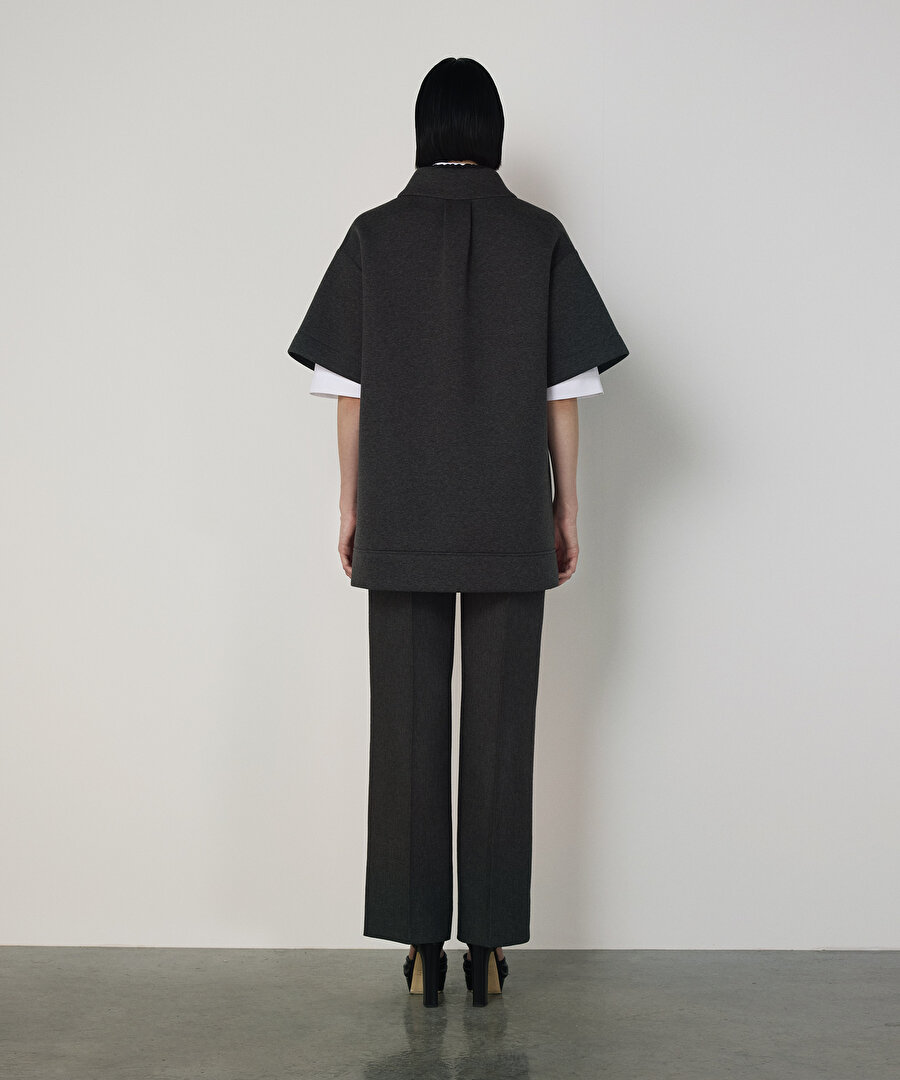 İŞLEMELİ OVERSIZE SWEATSHIRT