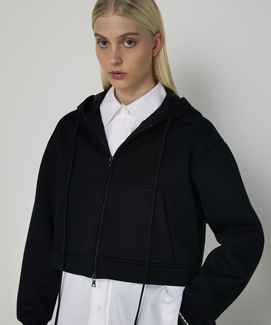 KONTRAST MANŞETLİ SWEATSHIRT 