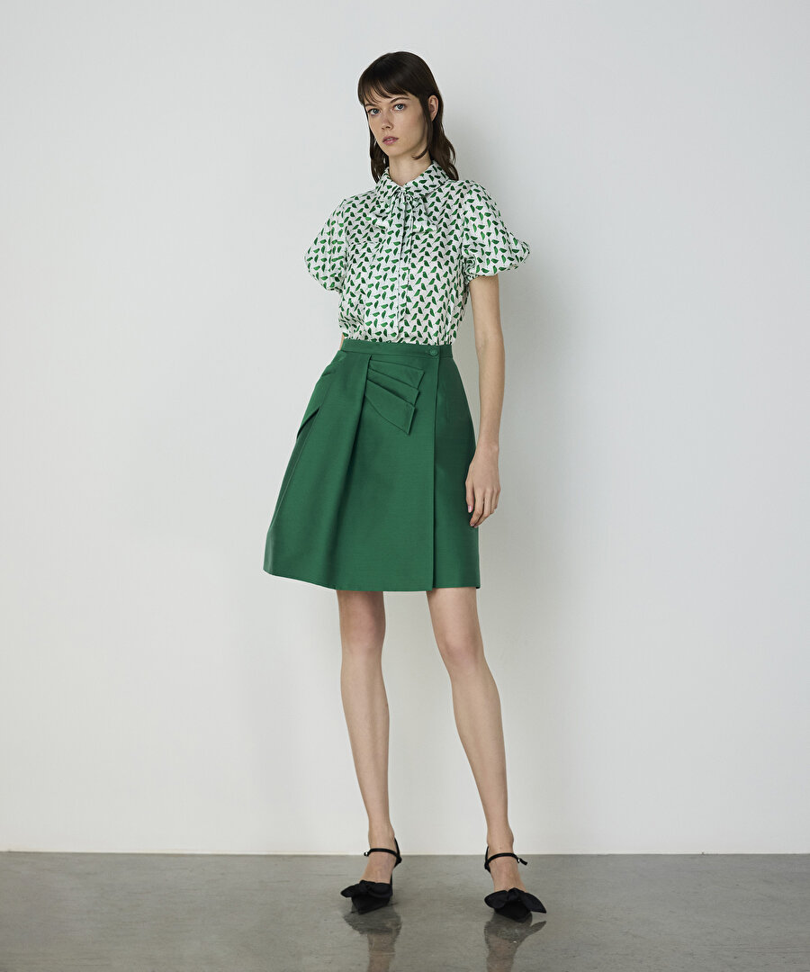 Asimetrik fiyonklu etek