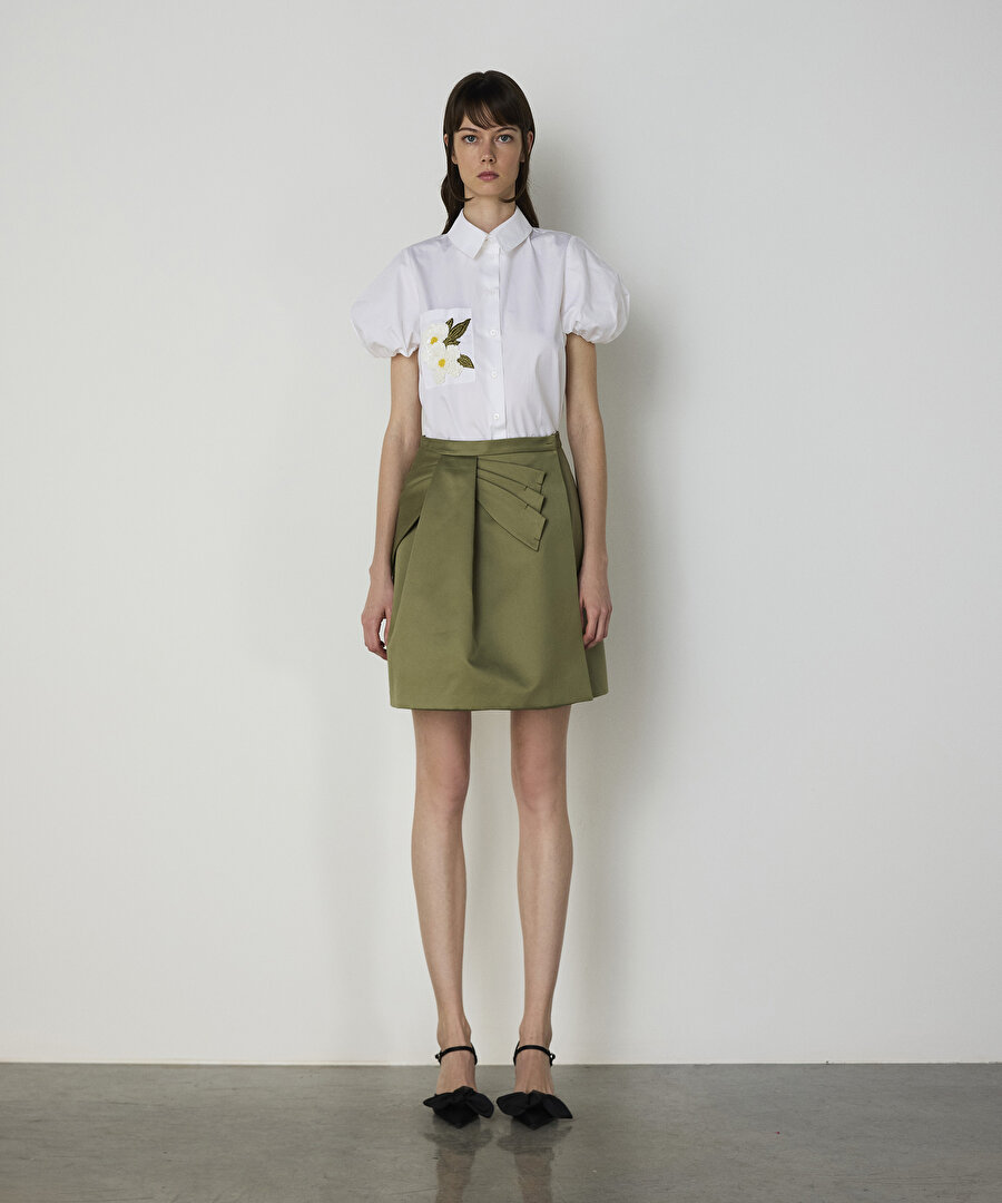 Asimetrik fiyonklu mini etek