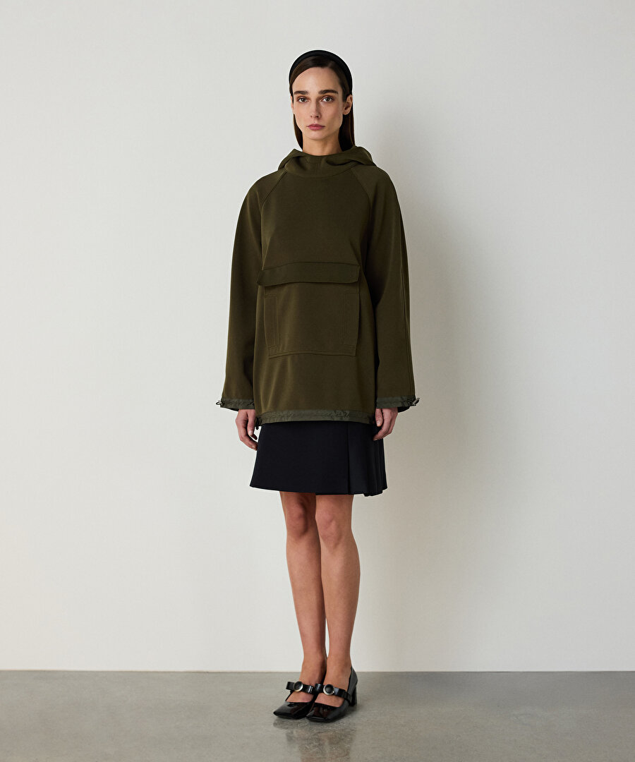 GENİŞ CEPLİ OVERSIZE SWEATSHIRT